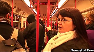 He picks up busty lady in the metro